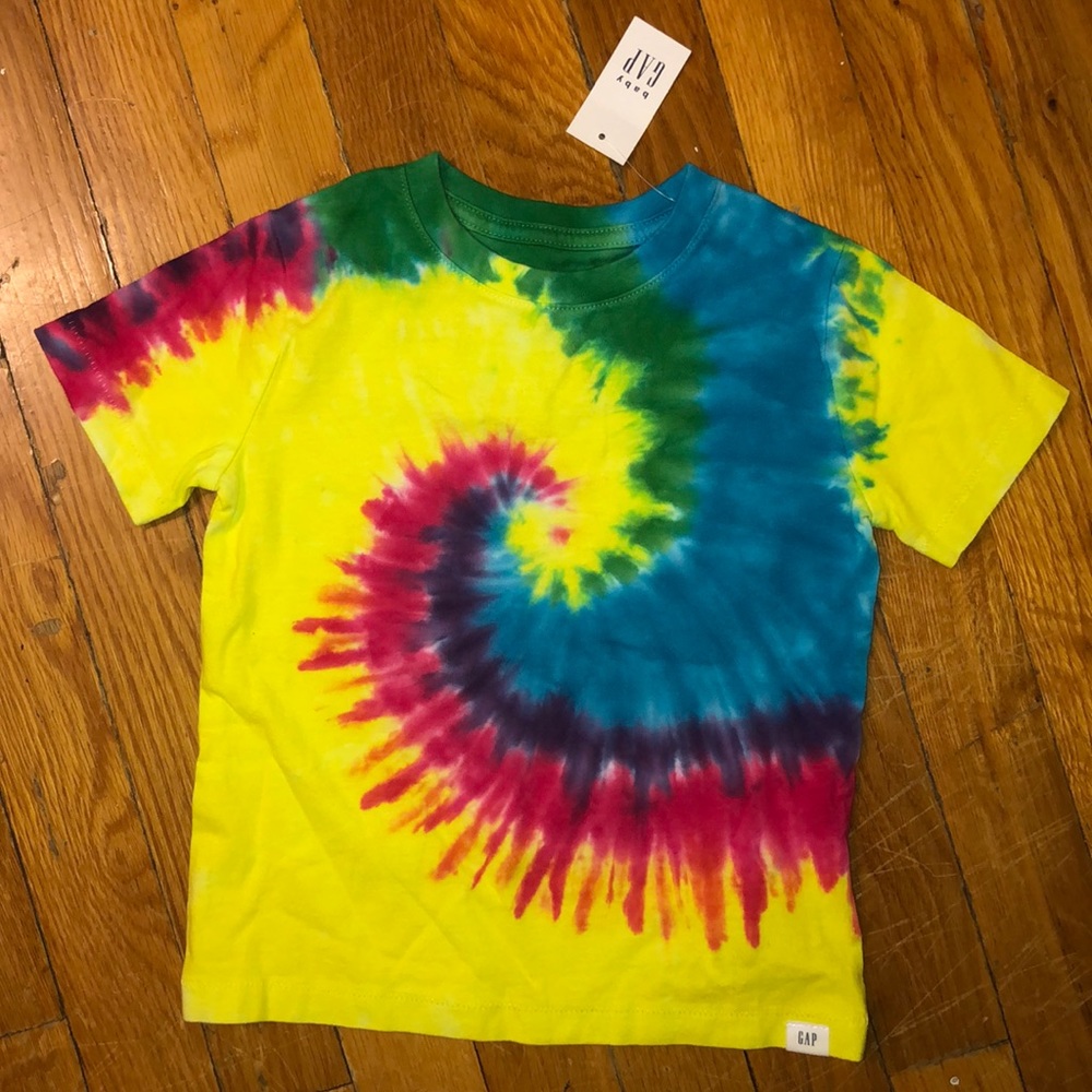 NWT Baby GAP Tie Dye Shirt, 2T